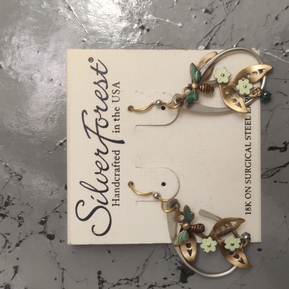 Bee and flower dangle earrings.